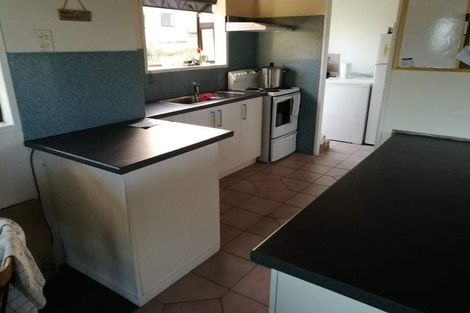 Photo of property in 51 Sunset Road, Totara Vale, Auckland, 0632