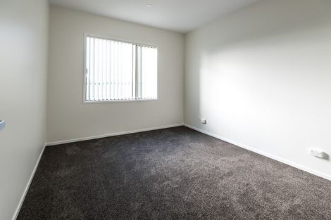 Photo of property in 65 Hayfield Way, Karaka, Papakura, 2113