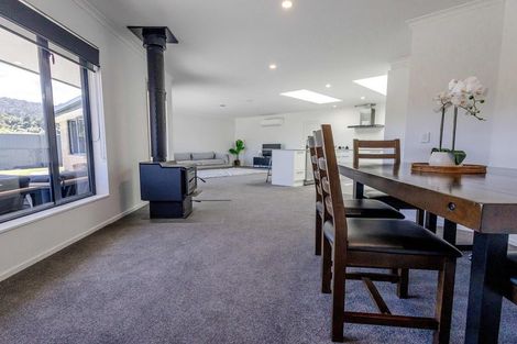 Photo of property in 9 Westvale Drive, Greymouth, 7805