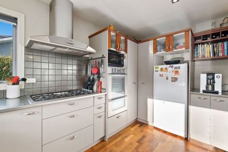 Photo of property in 10 Tyndall Street, Wanaka, 9305