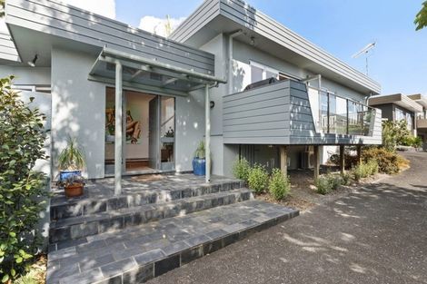Photo of property in 1/27 Park Rise, Campbells Bay, Auckland, 0630