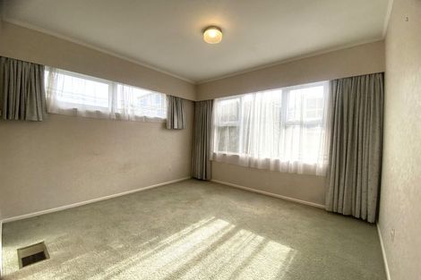 Photo of property in 4 Windermeer Grove, Churton Park, Wellington, 6037