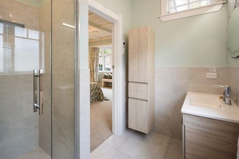 Photo of property in 74 Princes Street, Cambridge, 3434