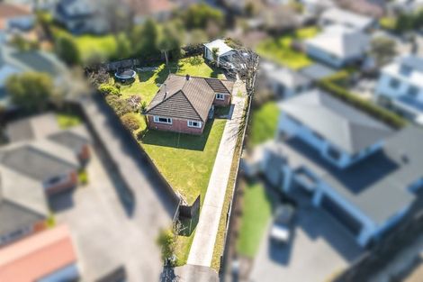 Photo of property in 12 Tavendale Place, St Albans, Christchurch, 8052