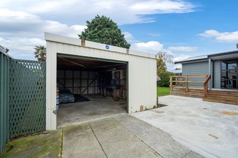 Photo of property in 12 Rimu Street, Levin, 5510
