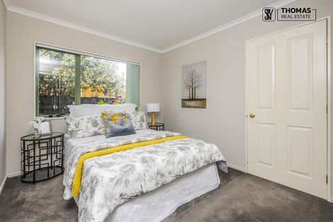 Photo of property in 5 Secoia Crescent, Mangere, Auckland, 2022