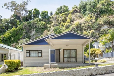 Photo of property in 153 Milton Road, Bluff Hill, Napier, 4110