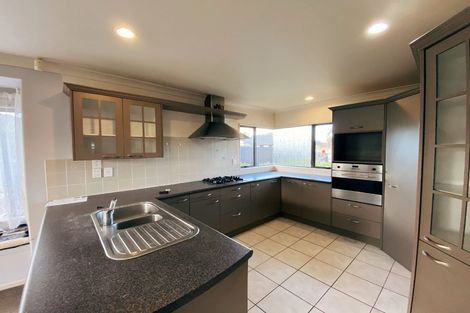 Photo of property in 4 Ashgrove Court, Hamilton East, Hamilton, 3216