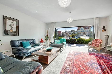 Photo of property in 118 Harbour Village Drive, Gulf Harbour, Whangaparaoa, 0930