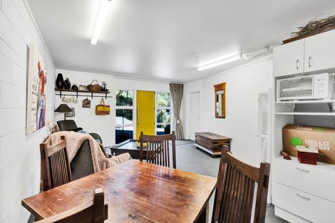 Photo of property in 117 Poplar Grove, Whalers Gate, New Plymouth, 4310