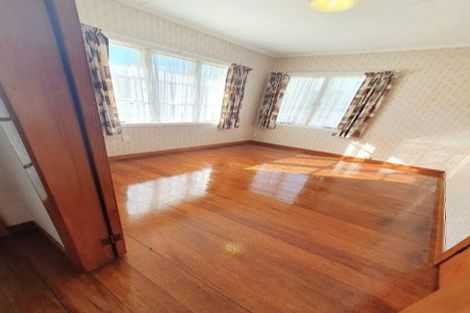 Photo of property in 96 Portal Street, Durie Hill, Whanganui, 4500