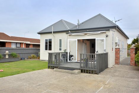 Photo of property in 47 Queens Drive, Saint Kilda, Dunedin, 9012