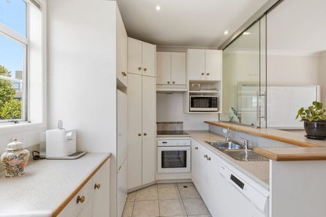 Photo of property in 58 Pipitea Street, Thorndon, Wellington, 6011