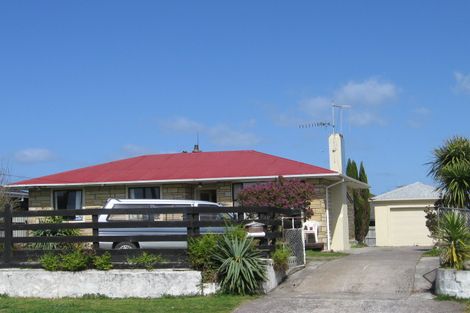 Photo of property in 30 Crane Street, Mount Maunganui, 3116