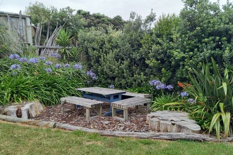 Photo of property in 2a Marine Parade, Otaki Beach, Otaki, 5512