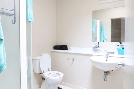 Photo of property in 24/8 Carolina Place, Albany, Auckland, 0632