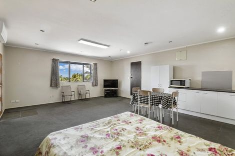 Photo of property in 27a Florence Daly Place, Mount Roskill, Auckland, 1041