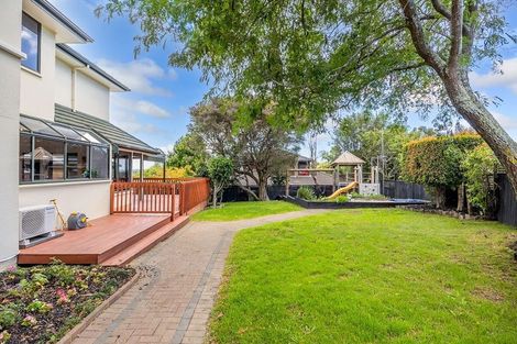 Photo of property in 10 Balbriggan Rise, Dannemora, Auckland, 2016