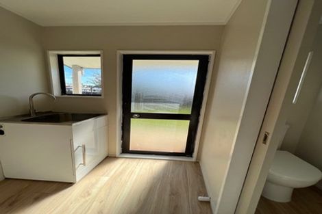 Photo of property in 8 Pringle Place, Nawton, Hamilton, 3200