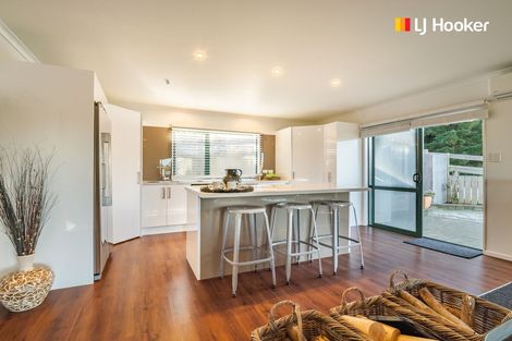 Photo of property in 236 Waipori Falls Road, Berwick, Outram, 9073