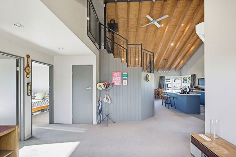 Photo of property in 8 Westoe Street, Waikaia, 9778
