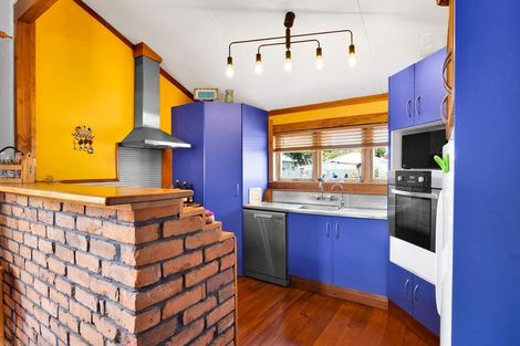 Photo of property in 54 Disraeli Street, Hawera, 4610