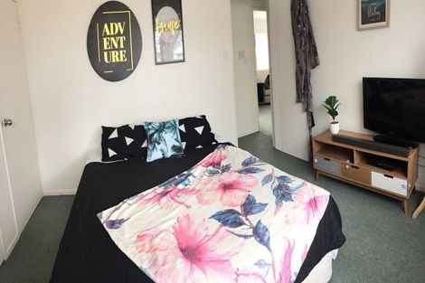 Photo of property in 1/8 Glenburn Place, Papakura, 2110