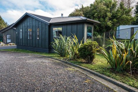 Photo of property in 2 Park Avenue Mews, Ohakune, 4625