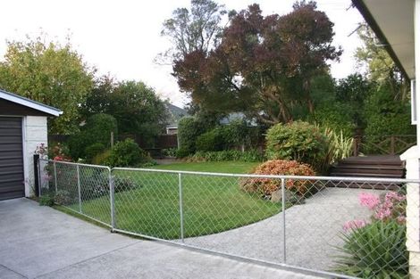 Photo of property in 6 Hounslow Street, Ilam, Christchurch, 8041