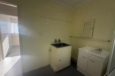 Photo of property in 102 Martin Street, Wallaceville, Upper Hutt, 5018