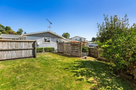 Photo of property in 9 Regent Place, Blagdon, New Plymouth, 4310