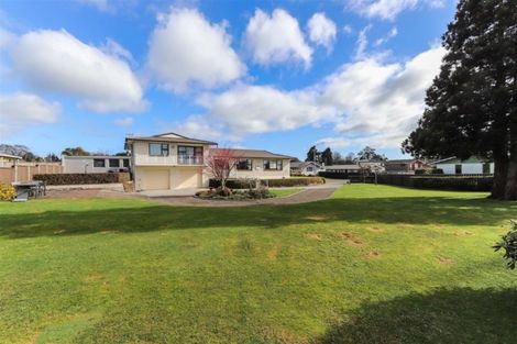 Photo of property in 4 Pokaka Place, Inglewood, 4330