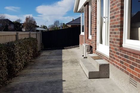 Photo of property in 15 Powell Crescent, Ilam, Christchurch, 8041