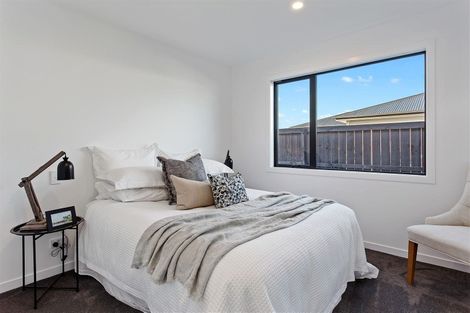 Photo of property in 27 Valour Drive, Rangiora, 7400