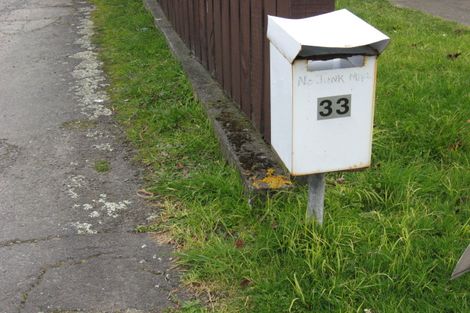 Photo of property in 33 Fraser Street, Wainuiomata, Lower Hutt, 5014