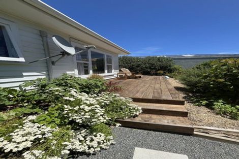 Photo of property in 2 Taupo Crescent, Plimmerton, Porirua, 5026
