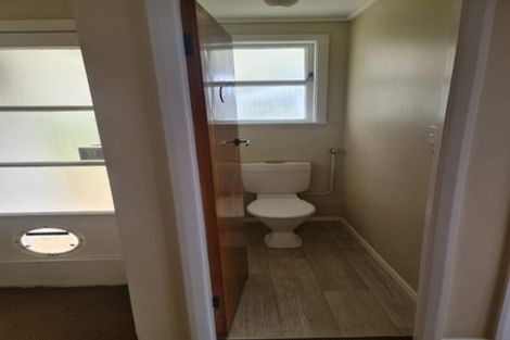 Photo of property in 21 Roys Road, Parkvale, Tauranga, 3112