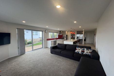 Photo of property in 117 Alec Craig Way, Gulf Harbour, Whangaparaoa, 0930