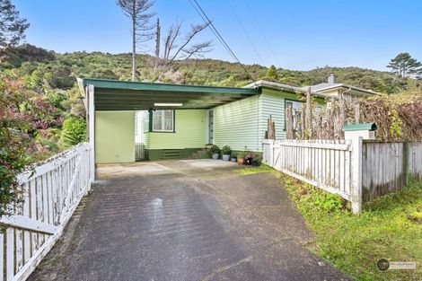 Photo of property in 23 Sunny Grove, Wainuiomata, Lower Hutt, 5014