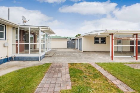 Photo of property in 10 Marsden Place, Awapuni, Palmerston North, 4412