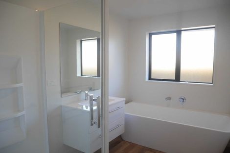 Photo of property in 9 Clough Close, Lincoln, 7608