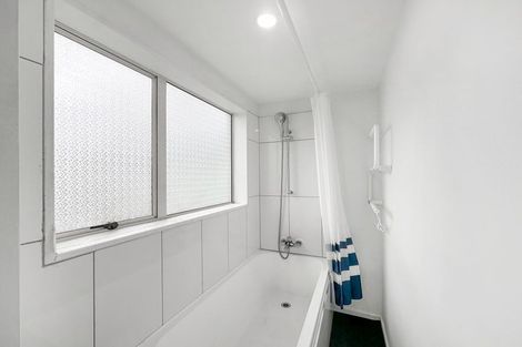 Photo of property in 2/479 Main South Road, Hornby, Christchurch, 8042