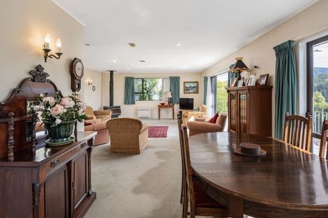 Photo of property in 97 Milton Terrace, Picton, 7220