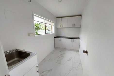 Photo of property in 1/99 Kowhai Road, Mairangi Bay, Auckland, 0630