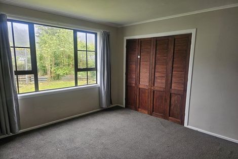 Photo of property in 414 Stokes Valley Road, Stokes Valley, Lower Hutt, 5019