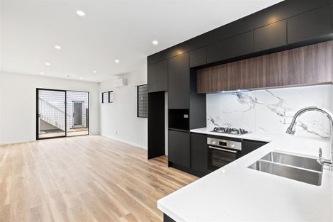 Photo of property in 70 Opoka Street, Papakura, 2110