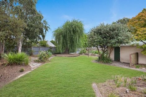 Photo of property in 15 Hounslow Street, Ilam, Christchurch, 8041