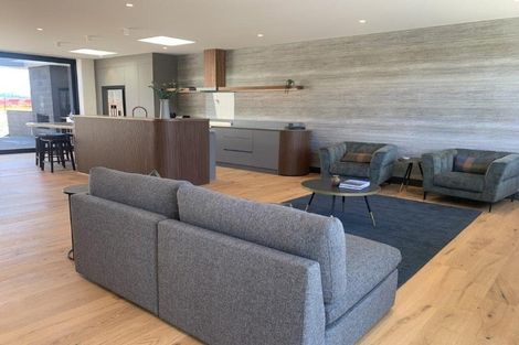 Photo of property in 27 Rubus Street, Wanaka, 9382