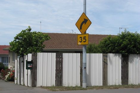 Photo of property in 2/65 Keighleys Road, Bromley, Christchurch, 8062