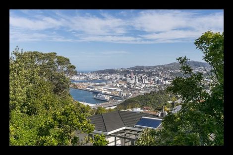 Photo of property in 4 Clive Road, Khandallah, Wellington, 6035